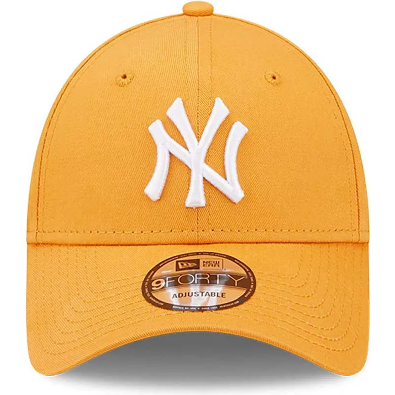 cepur-izliekta-oranzs-regulejams-9forty-league-essential-no-new-york-yankees-mlb-no-new-era