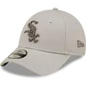 cap-izliekta-beige-adjustable-strap-berniem-9forty-league-essential-no-chicago-white-sox-mlb-no-new-era