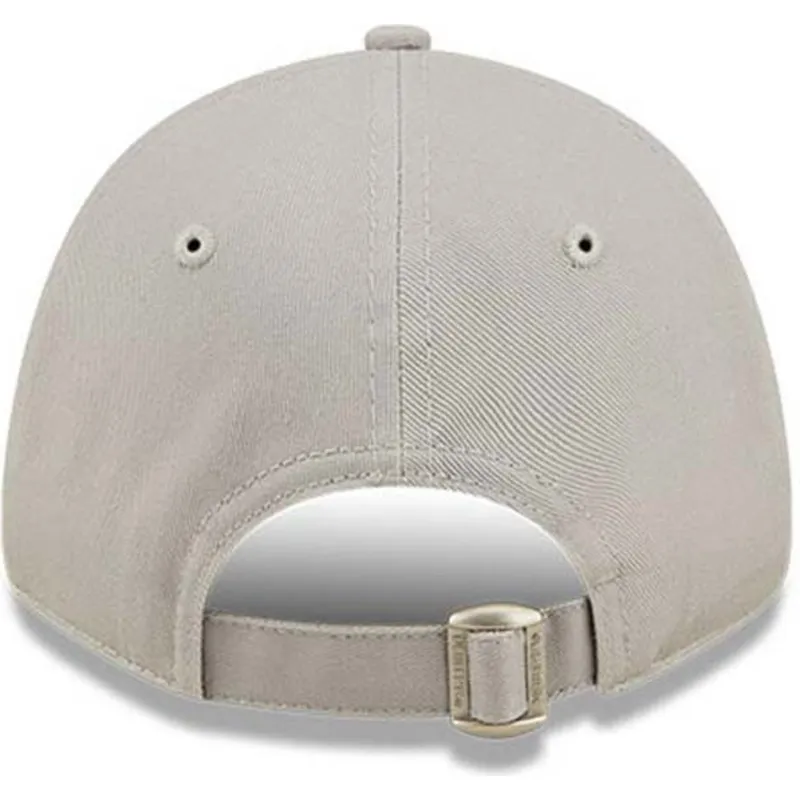 cap-izliekta-beige-adjustable-strap-berniem-9forty-league-essential-no-chicago-white-sox-mlb-no-new-era