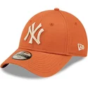 cap-izliekta-orange-adjustable-strap-berniem-9forty-league-essential-no-new-york-yankees-mlb-no-new-era