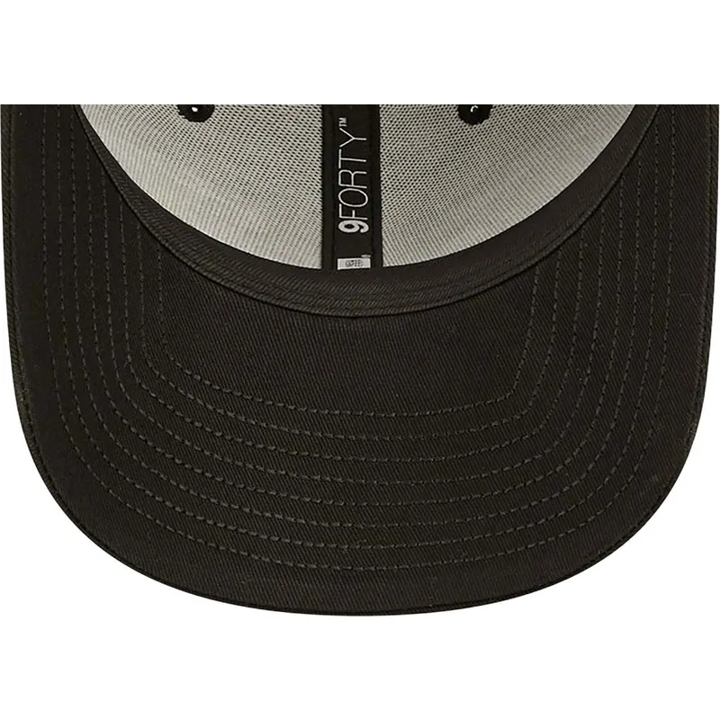cepur-izliekta-melns-regulejams-new-york-9forty-graphic-no-new-era