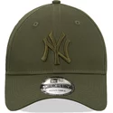 new-era-curved-brim-green-logo-9forty-league-essential-new-york-yankees-mlb-green-snapback-cap