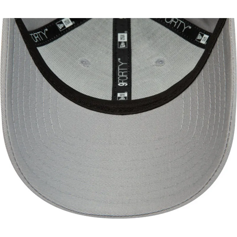 cap-izliekta-gray-adjustable-strap-9forty-cotton-no-league-of-ireland-premier-division-no-new-era