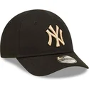 cap-izliekta-black-adjustable-strap-berniem-pequeno-9forty-league-essential-no-new-york-yankees-mlb-no-new-era