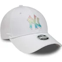 cepur-izliekta-balts-regulejams-multicolor-9forty-ombre-infill-no-new-york-yankees-mlb-no-new-era