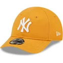 cepur-izliekta-oranzs-regulejams-berniem-9forty-league-essential-no-new-york-yankees-mlb-no-new-era