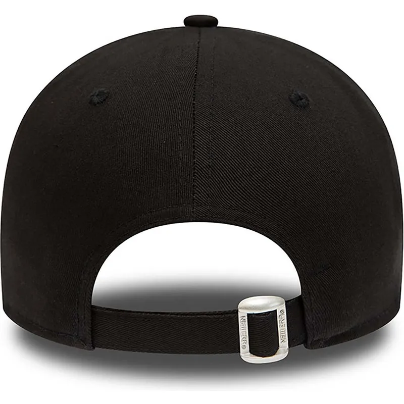 cepur-izliekta-melns-regulejams-9forty-team-side-patch-no-chicago-white-sox-mlb-no-new-era