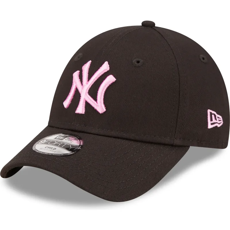 cepur-izliekta-melns-regulejams-berniem-rosa-9forty-league-essential-no-new-york-yankees-mlb-no-new-era