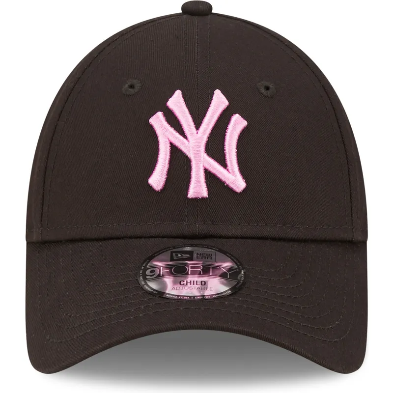 cepur-izliekta-melns-regulejams-berniem-rosa-9forty-league-essential-no-new-york-yankees-mlb-no-new-era