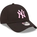 cepur-izliekta-melns-regulejams-berniem-rosa-9forty-league-essential-no-new-york-yankees-mlb-no-new-era