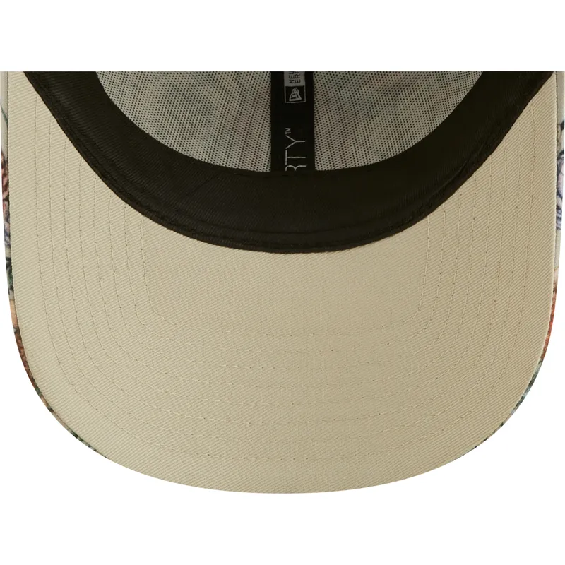 cap-izliekta-beige-adjustable-strap-9forty-all-over-print-floral-no-new-york-yankees-mlb-no-new-era