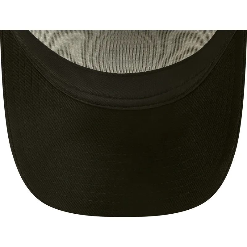cap-izliekta-black-snapback-a-frame-no-new-era