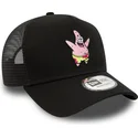 czarna-czapka-trucker-a-frame-z-patrykiem-rozgwiazda-spongebob-od-new-era