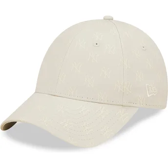 Gorra curva beige ajustable para mujer 9FORTY Monogram de New York Yankees MLB de New Era