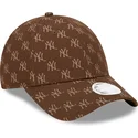 cepur-izliekta-bruns-regulejams-9forty-monogram-no-new-york-yankees-mlb-no-new-era