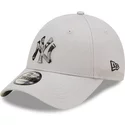 new-era-curved-brim-9forty-seasonal-infill-new-york-yankees-mlb-grey-adjustable-cap