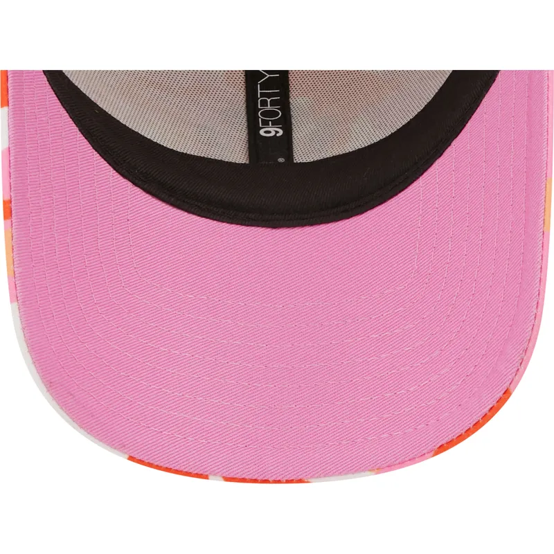 cap-izliekta-pink-adjustable-strap-9forty-all-over-print-seasonal-no-new-york-yankees-mlb-no-new-era