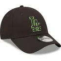 cepur-izliekta-melns-regulejams-9forty-neon-outline-no-los-angeles-dodgers-mlb-no-new-era