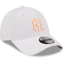 cepur-izliekta-balts-regulejams-9forty-neon-outline-no-new-york-yankees-mlb-no-new-era