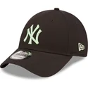 cap-izliekta-black-adjustable-strap-9forty-league-essential-no-new-york-yankees-mlb-no-new-era