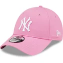 cepur-izliekta-roza-regulejams-9forty-league-essential-no-new-york-yankees-mlb-no-new-era