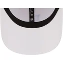 verstellbare-weisse-kappe-mit-gebogenem-schirm-und-blauem-logo-9forty-league-essential-der-los-angeles-dodgers-mlb-von-new-era