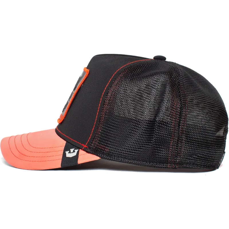 trucker-cap-schwarz-und-rot-panther-black-panther-dark-shines-the-farm-von-goorin-bros