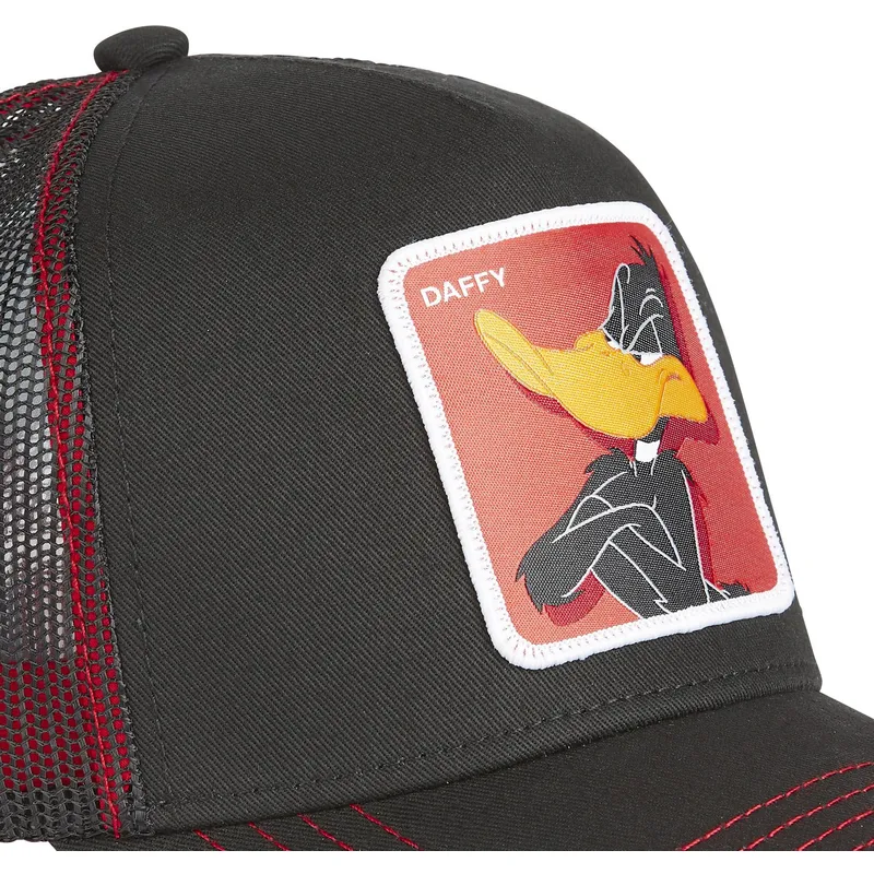 cap-izliekta-black-snapback-daffy-duck-looney-tunes-no-capslab