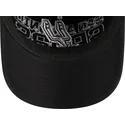 schwarze-verstellbare-9twenty-draft-edition-2023-kappe-mit-gebogenem-schirm-der-san-antonio-spurs-nba-von-new-era