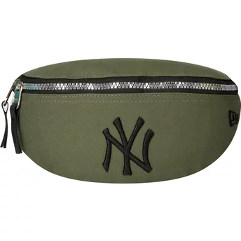 New Era Black Logo Mini New York Yankees MLB Green Fanny Pack