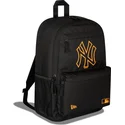 mugursoma-melns-delaware-outline-no-new-york-yankees-mlb-no-new-era
