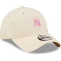 verstellbare-hellrosa-gebogene-kappe-mit-rosa-logo-9twenty-mini-logo-der-new-york-yankees-mlb-von-new-era