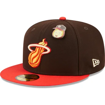 Cepur plakana brūns pieguļošs 59FIFTY The Elements Fire Pin no Miami Heat NBA no New Era
