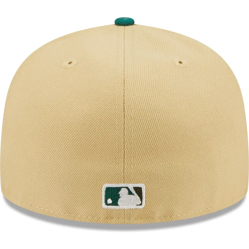 flache-beige-und-grune-anliegende-kappe-59fifty-the-elements-earth-pin-der-new-york-yankees-mlb-von-new-era