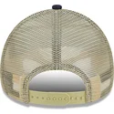 beige-und-marineblaue-trucker-kappe-9forty-a-frame-all-day-trucker-der-new-york-yankees-mlb-von-new-era