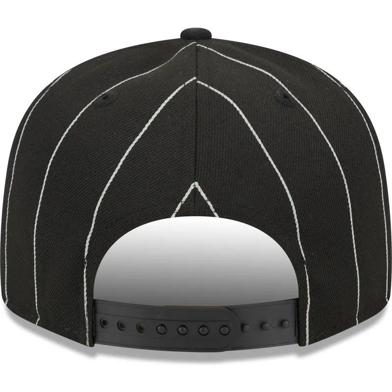 cepur-plakana-melns-snapback-9fifty-pinstripe-visor-clip-no-chicago-white-sox-mlb-no-new-era