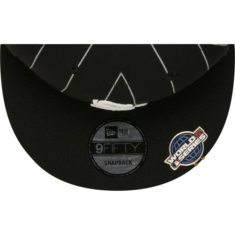 cepur-plakana-melns-snapback-9fifty-pinstripe-visor-clip-no-chicago-white-sox-mlb-no-new-era