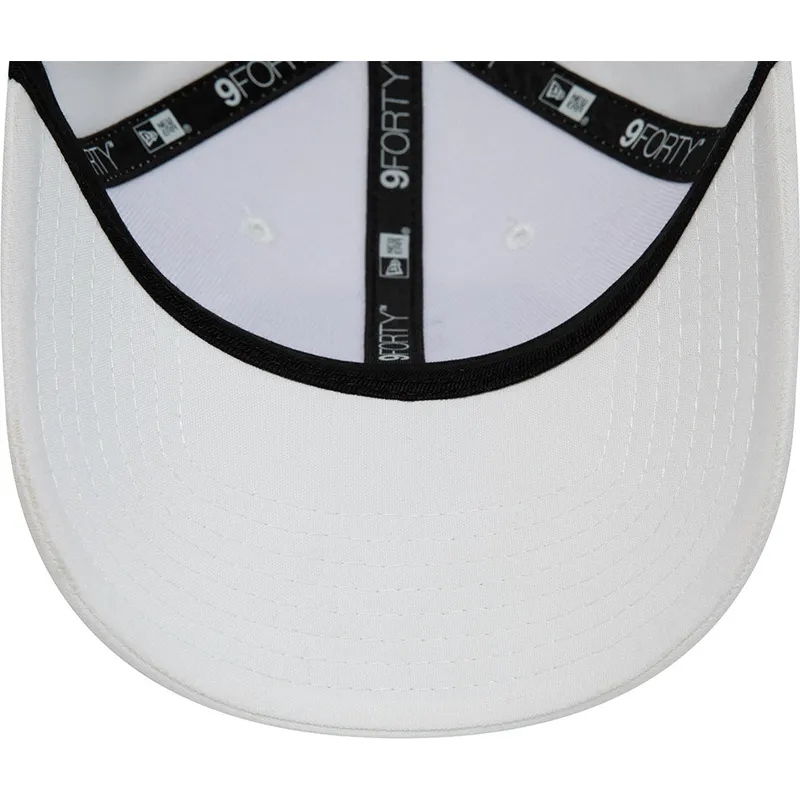 casquette-courbee-blanche-ajustable-9forty-repreve-tottenham-hotspur-football-club-premier-league-new-era