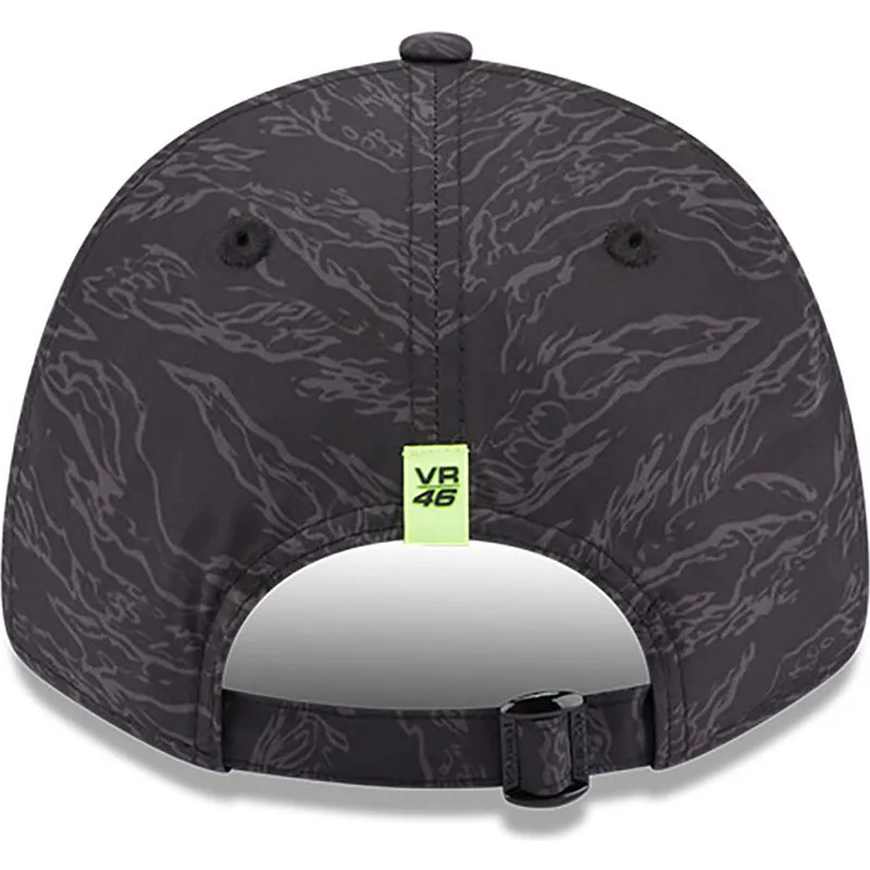 cepur-izliekta-melns-regulejams-9forty-all-over-print-no-valentino-rossi-vr46-motogp-no-new-era