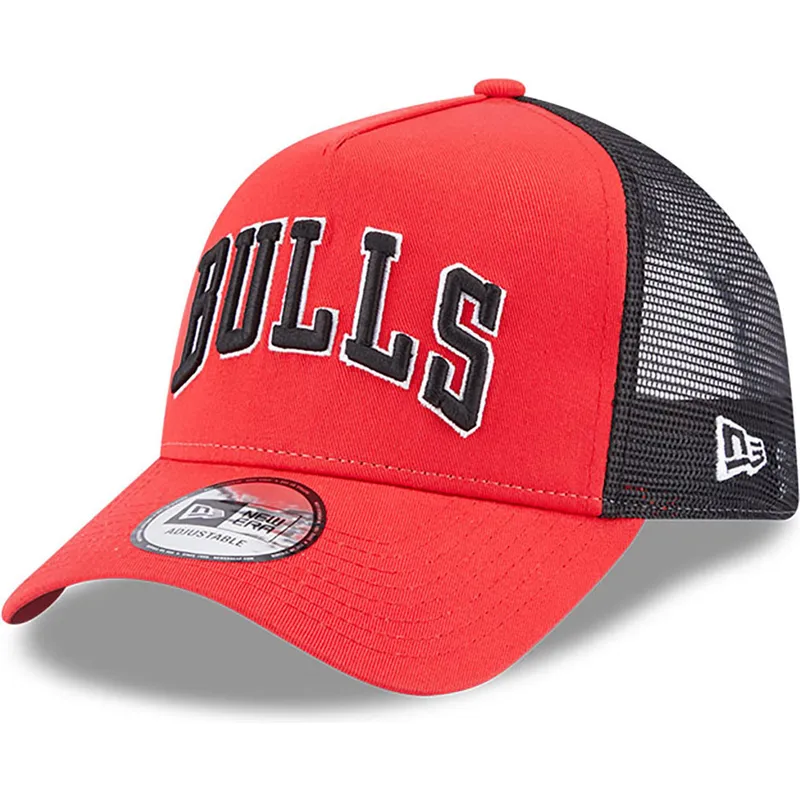cepur-izliekta-truckeris-sarkans-snapback-a-frame-team-script-no-chicago-bulls-nba-no-new-era