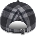 marineblaue-verstellbare-kappe-mit-gebogenem-schirm-9twenty-check-von-new-era