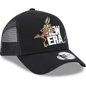 cepur-izliekta-truckeris-melns-snapback-a-frame-no-coyote-y-correcaminos-looney-tunes-no-new-era