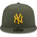 gorra-plana-verde-snapback-con-logo-amarillo-9fifty-side-patch-de-new-york-yankees-mlb-de-new-era