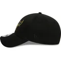 cepur-izliekta-melns-regulejams-9forty-metallic-badge-no-chicago-bulls-nba-no-new-era