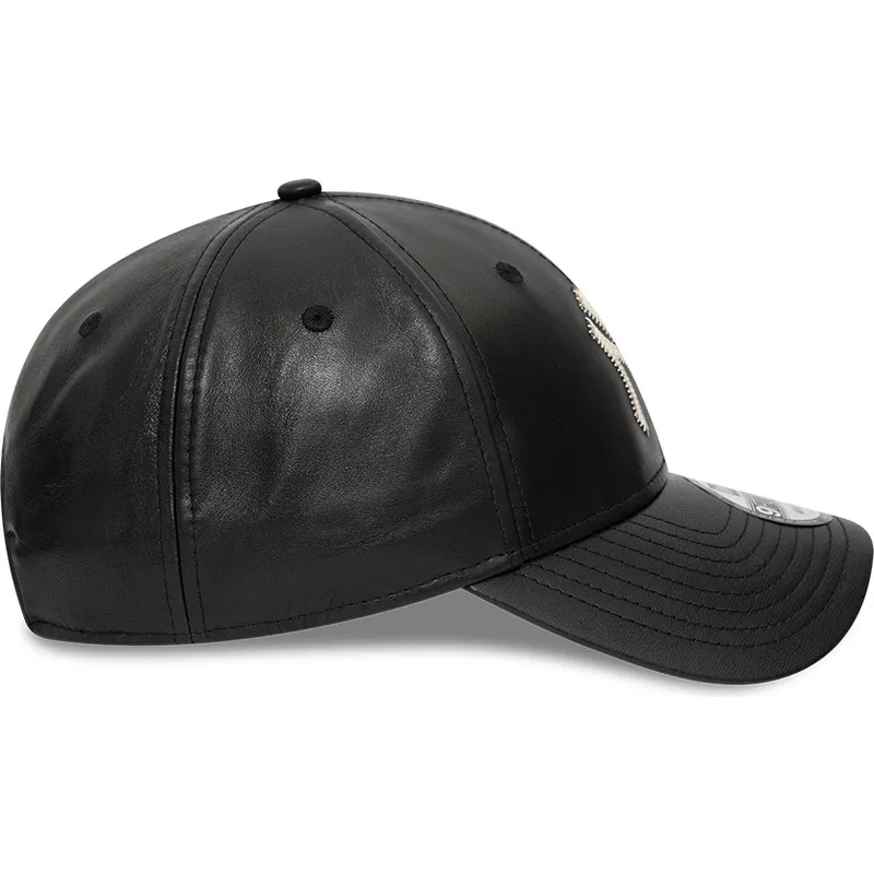 cepur-izliekta-melns-regulejams-9forty-leather-no-new-york-yankees-mlb-no-new-era