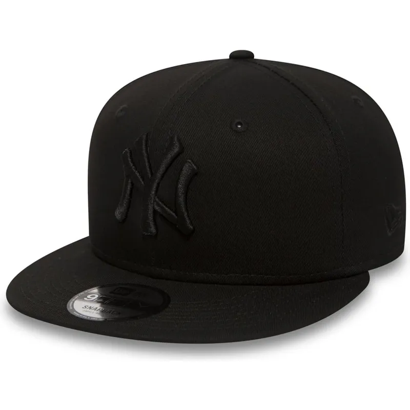 czarna-plaska-czapka-snapback-9fifty-black-on-black-new-york-yankees-mlb-new-era