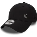 svart-bojd-justerbar-keps-9forty-flawless-logo-fran-new-york-yankees-mlb-av-new-era