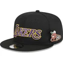 cepur-plakana-melns-snapback-9fifty-post-up-pin-no-los-angeles-lakers-nba-no-new-era