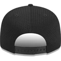 cepur-plakana-melns-snapback-9fifty-post-up-pin-no-los-angeles-lakers-nba-no-new-era