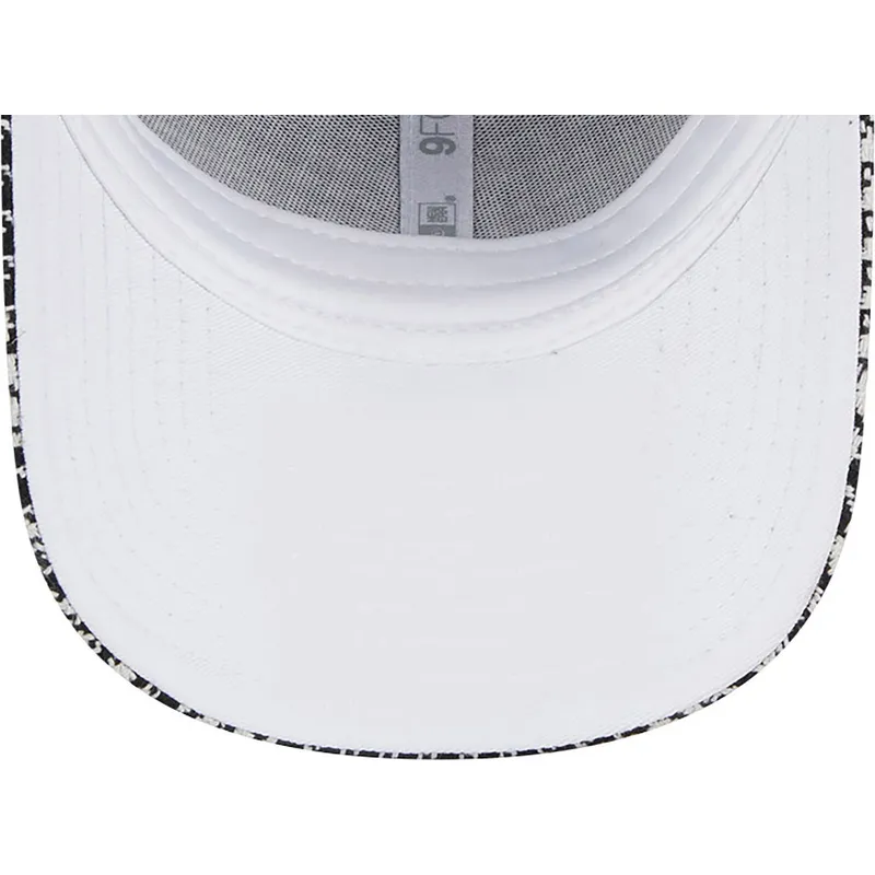 cepur-izliekta-melns-regulejams-9forty-houndstooth-no-new-york-yankees-mlb-no-new-era